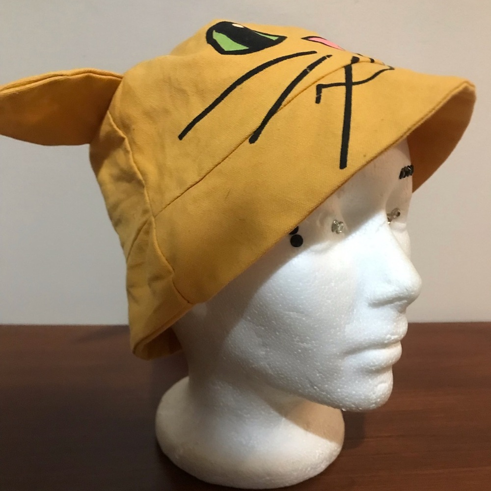 CUTE CAT HAT 🐈⬛ - Picture 3 of 5
